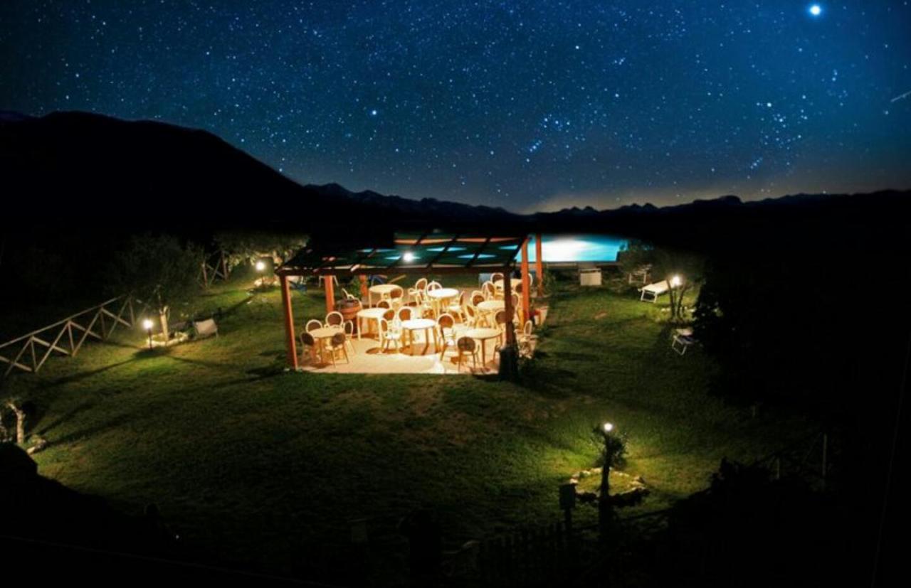 Agriturismo San Martino โฟลีโญ ภายนอก รูปภาพ